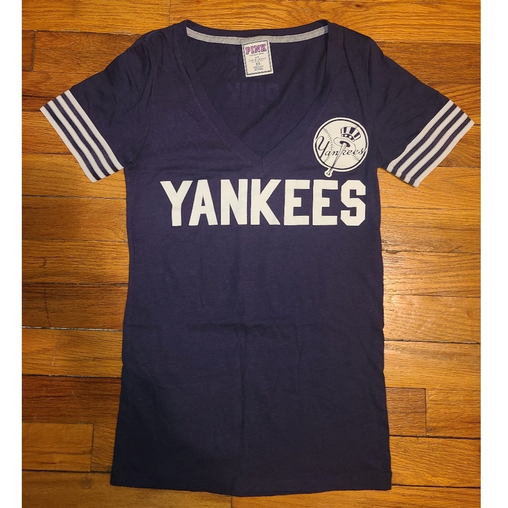 VINTAGE PINK New York Yankees Shirt